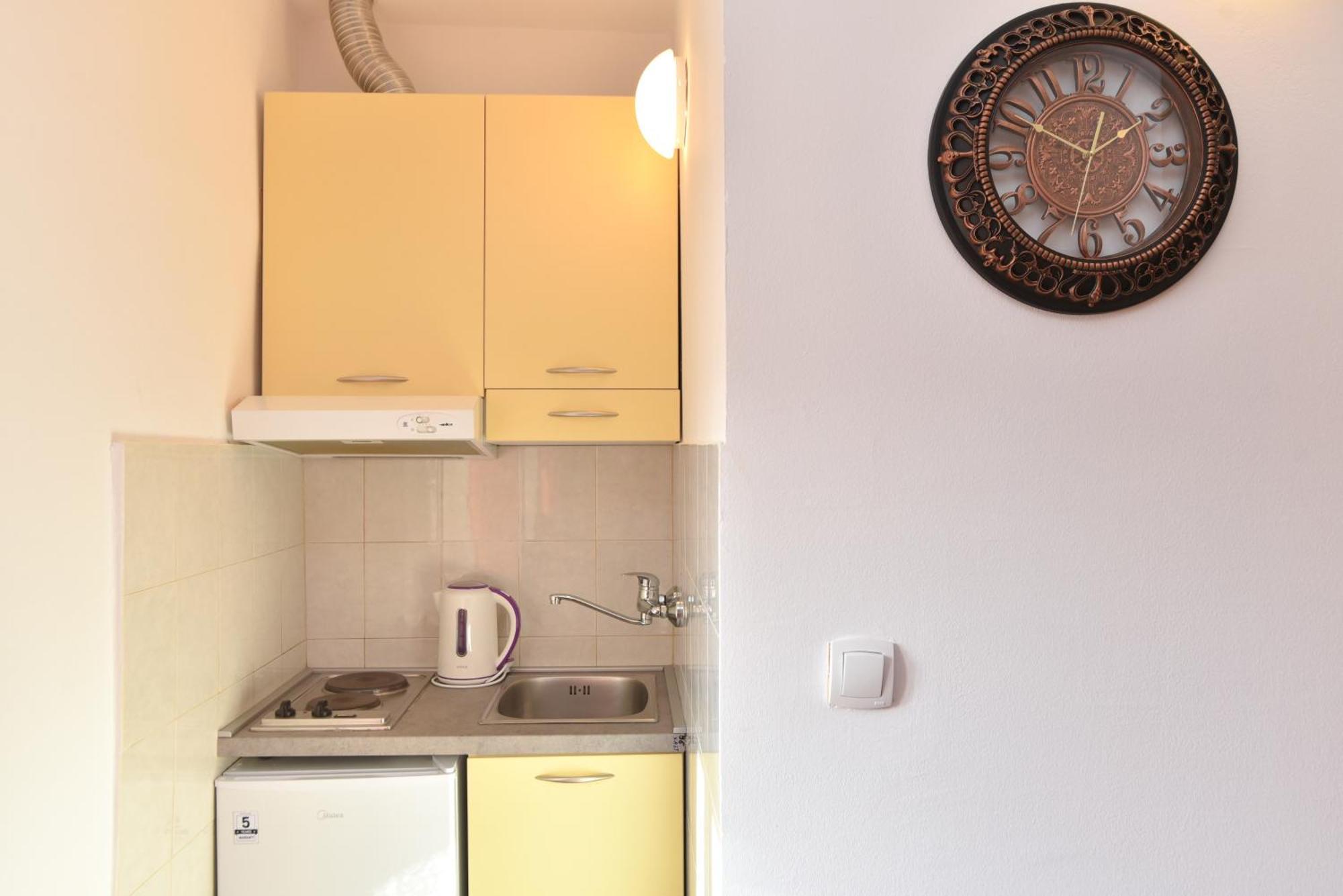 Royal Garden & Gastronomy Apartment Budva